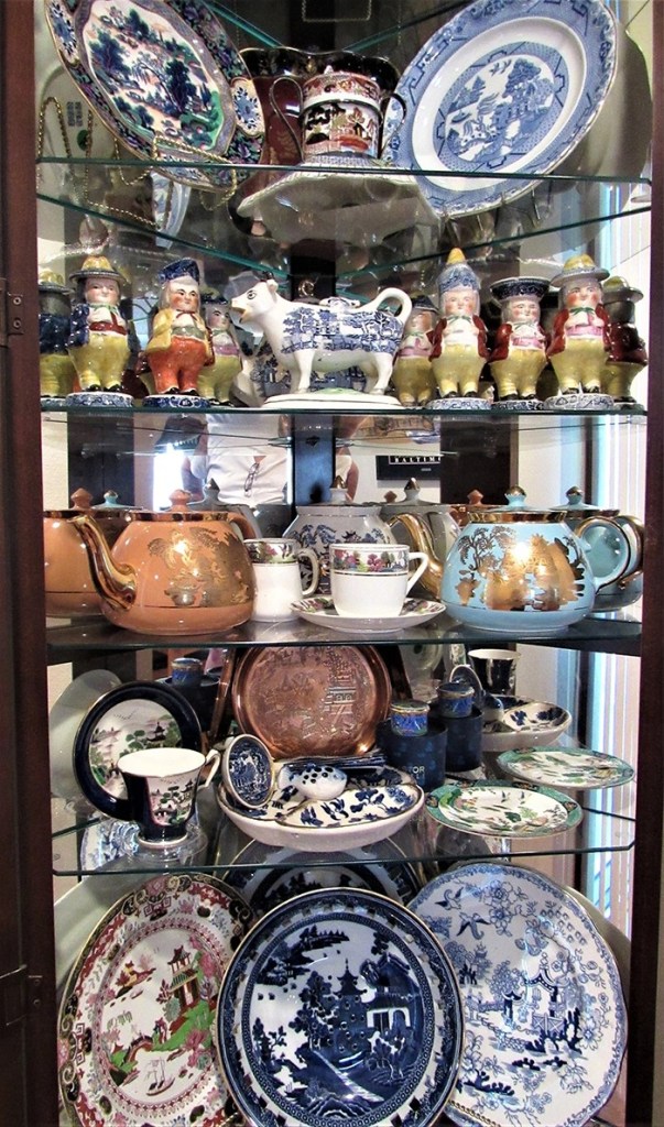 Blue Willow China Collecting Guide [History & Values] • Adirondack