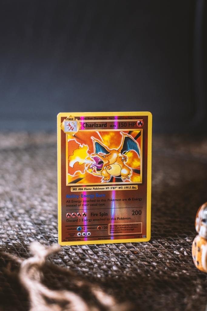 Charizard Pokémon Card