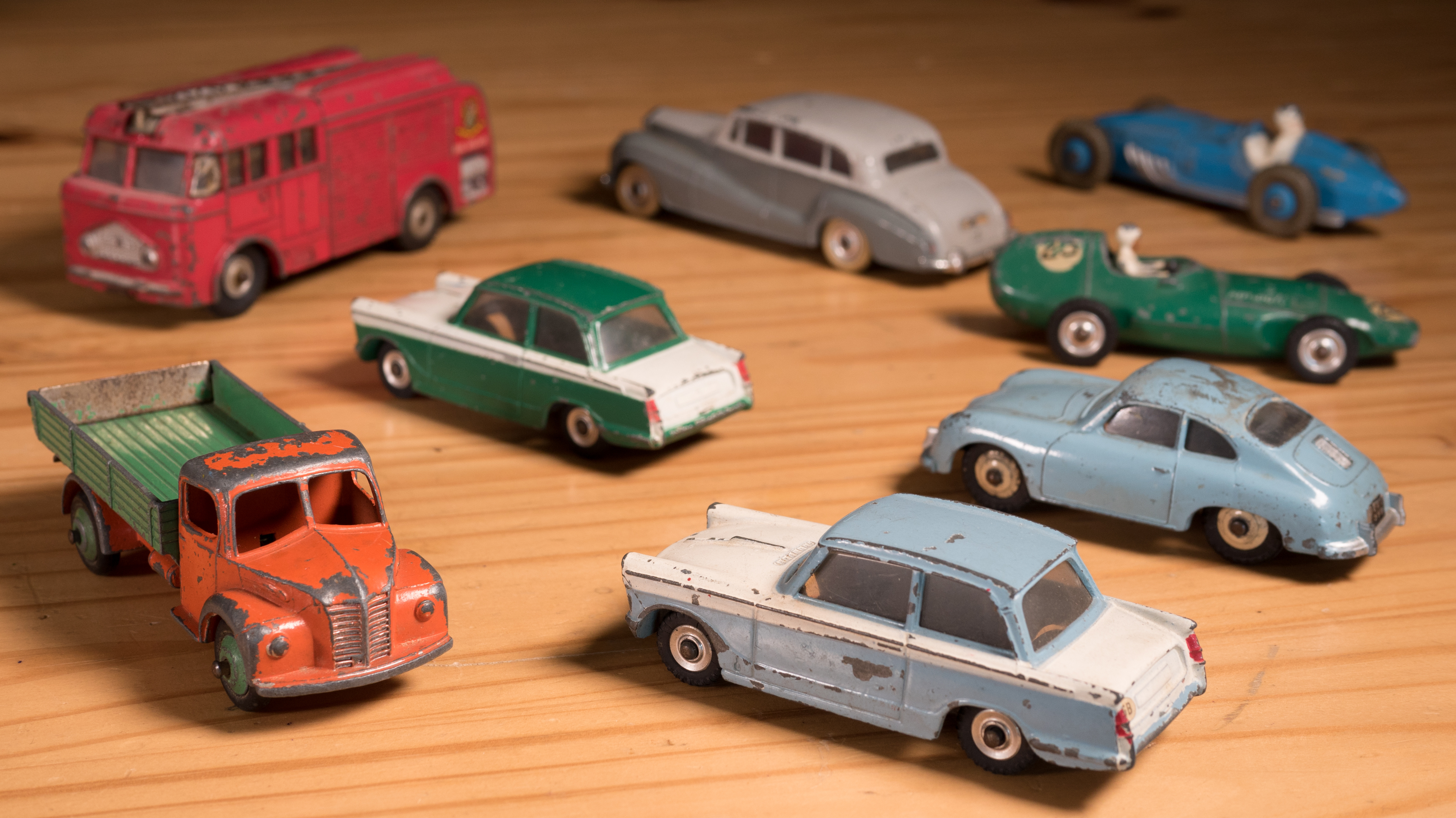 Dinky car collection online