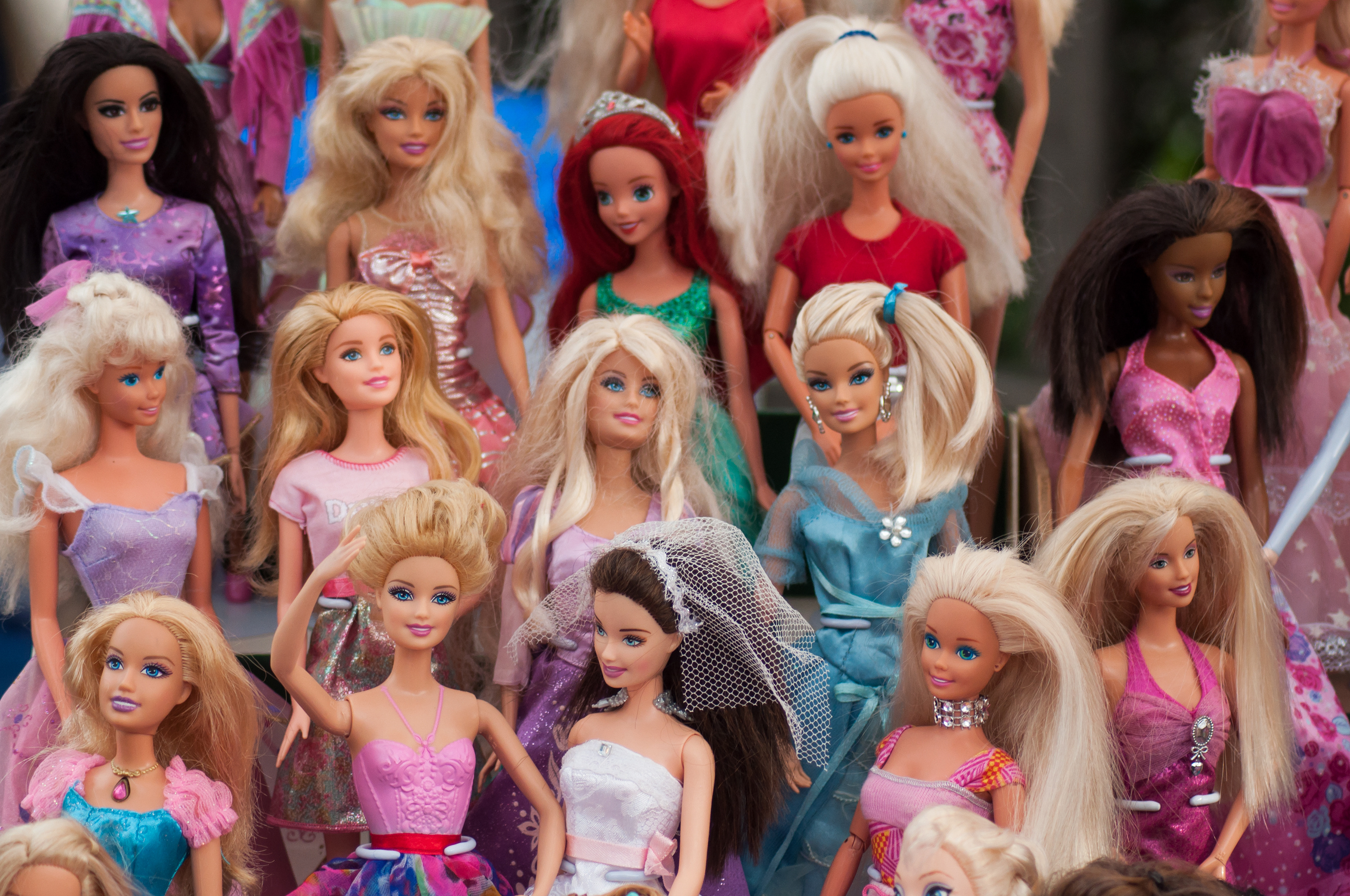 The History and Value of Collectible Barbie Dolls - Collectibles Insurance  Services