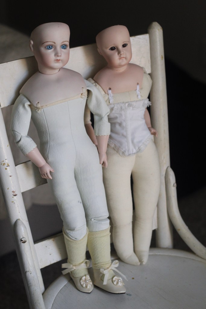 Porcelain store head dolls