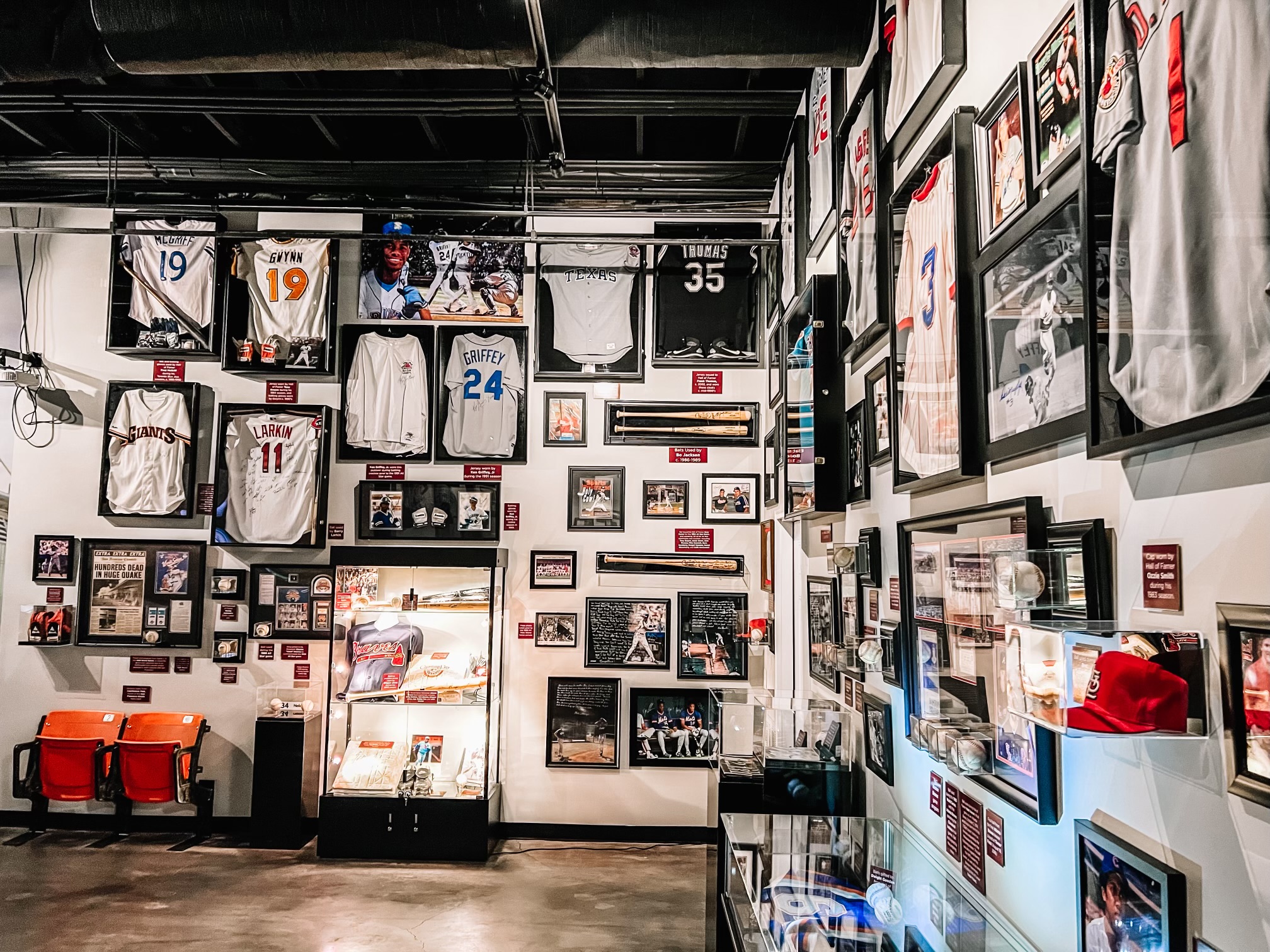 Sports Memorabilia at Collector's Corner